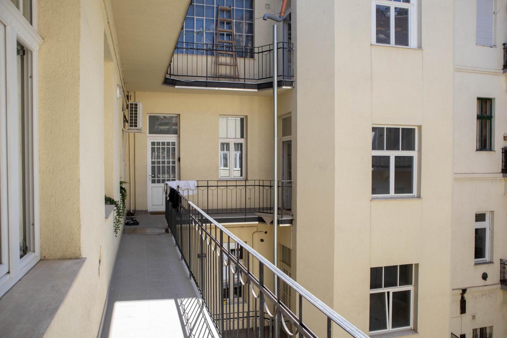 Rozsa Apartments - Jeremy Budapest Bagian luar foto